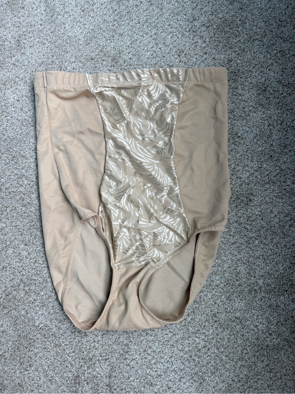 Maidenform Nude High-Waist Shapewear Briefs size large